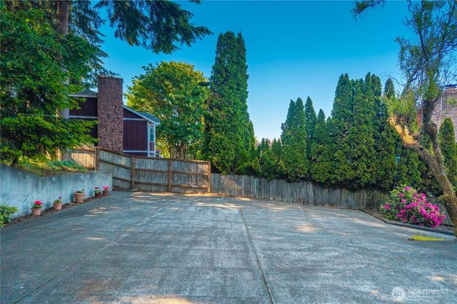 4654 N Vassault Street, Tacoma, WA 98407