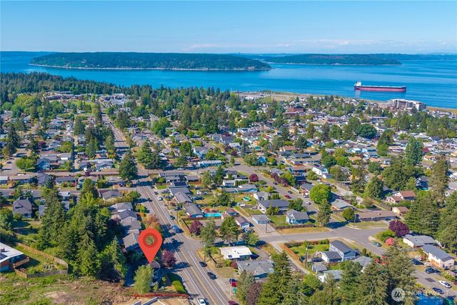 4654 N Vassault Street, Tacoma, WA 98407