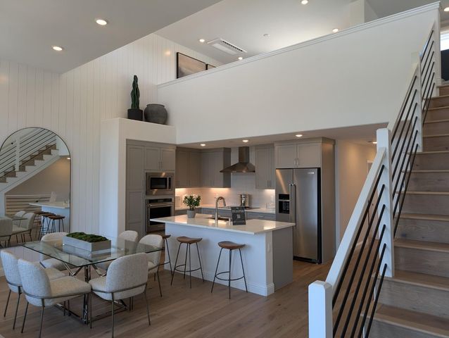 11145 Maple Place 33-07 Plan 2, Saratoga, CA 95070