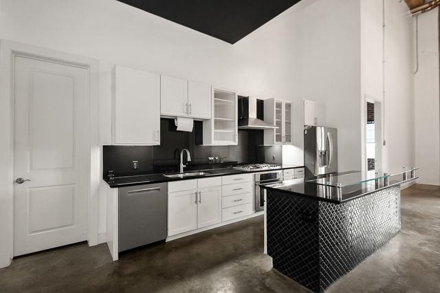 1111 Studewood Street 508, Houston, TX 77008