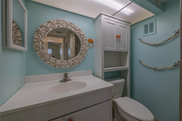 4775 COVE CIRCLE 1002, Madeira Beach, FL 33708