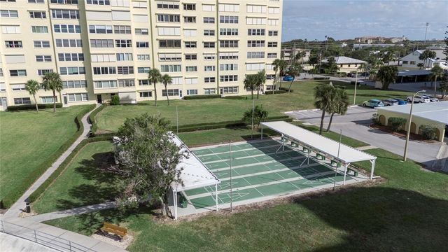 4775 COVE CIRCLE 1002, Madeira Beach, FL 33708