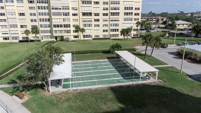 4775 COVE CIRCLE 1002, Madeira Beach, FL 33708