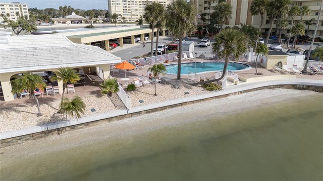 4775 COVE CIRCLE 1002, Madeira Beach, FL 33708