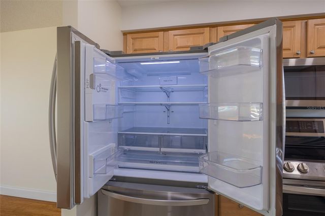 4775 COVE CIRCLE 1002, Madeira Beach, FL 33708