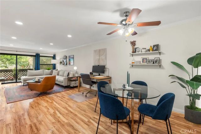 7742 Redlands St, Playa Del Rey, CA 90293