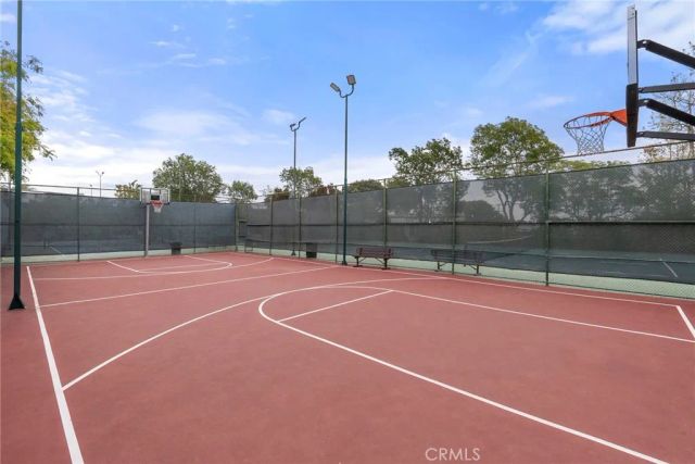 7742 Redlands St, Playa Del Rey, CA 90293