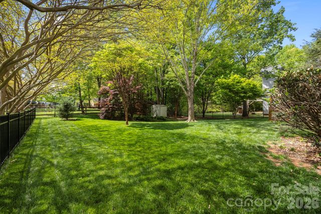 413 Nixon Road, Belmont, NC 28012