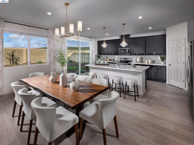525 Headwater Way, Oakley, CA 94561