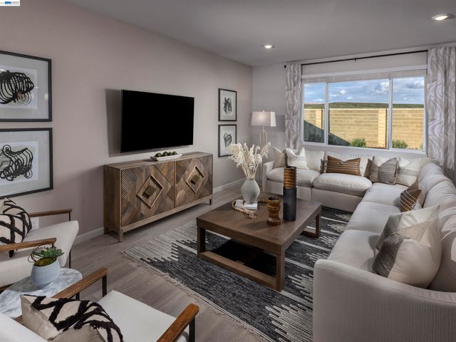525 Headwater Way, Oakley, CA 94561