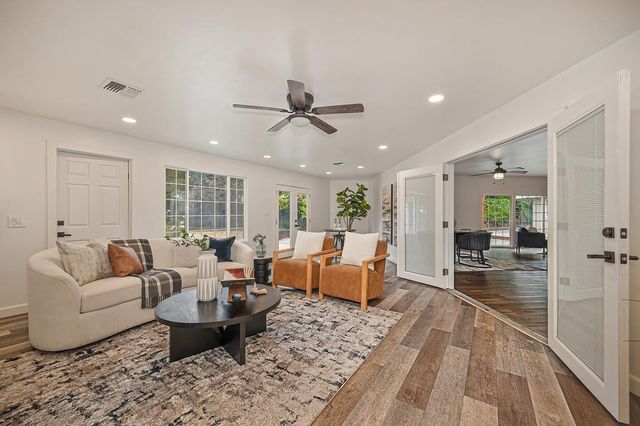 3901 Hancock Dr, Sacramento, CA 95821