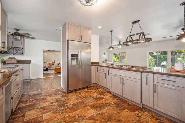 3901 Hancock Dr, Sacramento, CA 95821