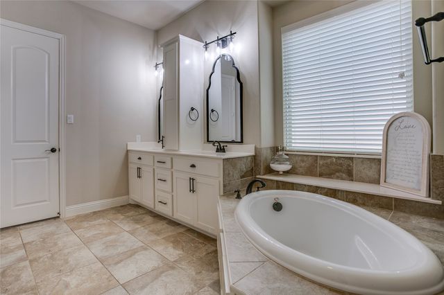 1209 Yarrow Street, Little Elm, TX 75068
