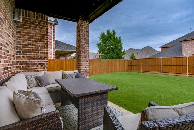1209 Yarrow Street, Little Elm, TX 75068
