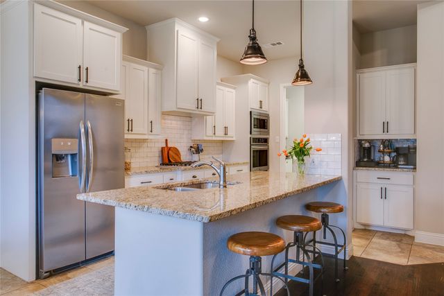 1209 Yarrow Street, Little Elm, TX 75068