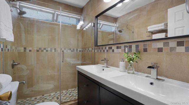 99-13 215th Street, Queens Village, NY 11429