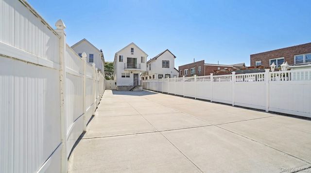 99-13 215th Street, Queens Village, NY 11429