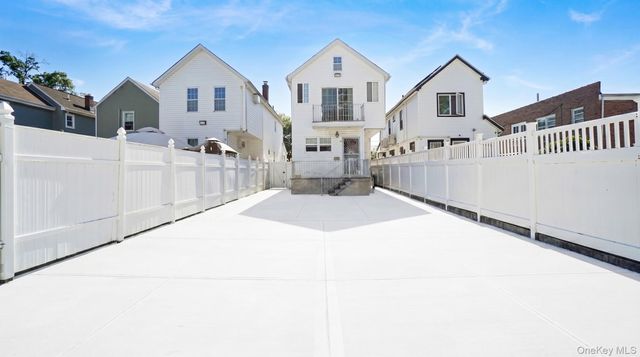 99-13 215th Street, Queens Village, NY 11429