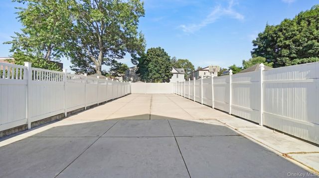 99-13 215th Street, Queens Village, NY 11429