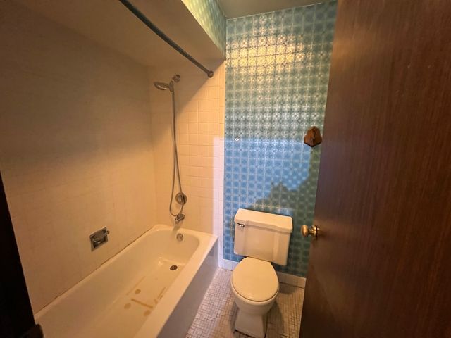 2254 N Baldwin Way 7B, Palatine, IL 60074