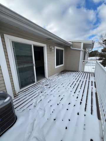 2254 N Baldwin Way 7B, Palatine, IL 60074