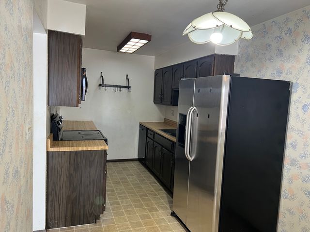 2254 N Baldwin Way 7B, Palatine, IL 60074