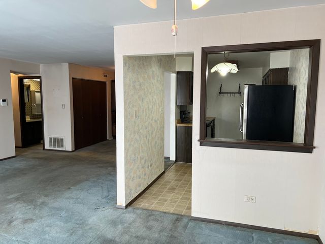 2254 N Baldwin Way 7B, Palatine, IL 60074