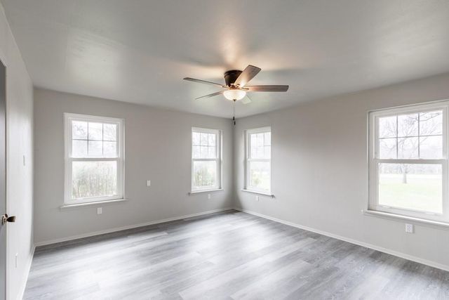 3534 E HWY 90 A EAST HL, Gonzales, TX 78629