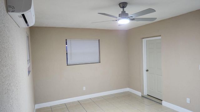18515 NW 42nd Place, Miami Gardens, FL 33055