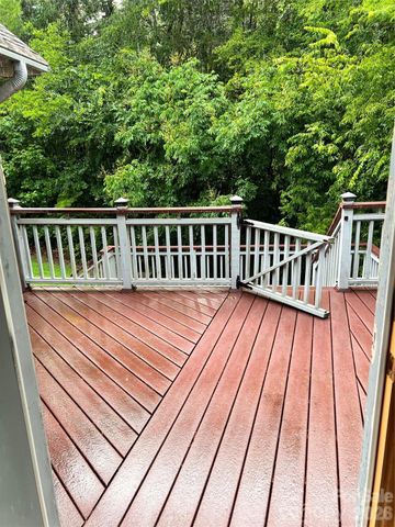 101 Forest Cliff Court NE, Concord, NC 28025