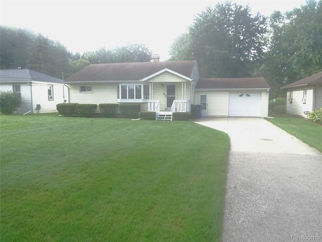 4694 King Road, Bridgeport Charter Township, MI 48601