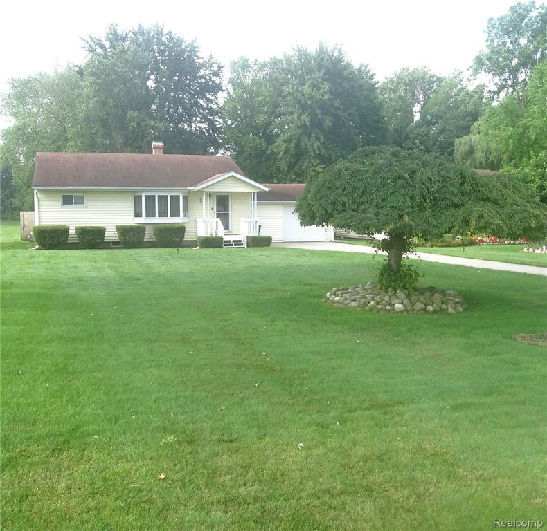 4694 King Road, Bridgeport Charter Township, MI 48601