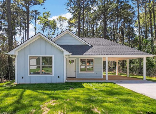 329 Wiley Dr., Bullard, TX 75757