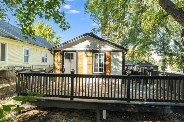 8810 SMART Avenue, Independence, MO 64053