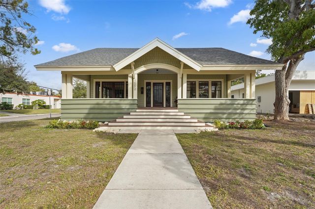 1550 3RD AVENUE W, Bradenton, FL 34205