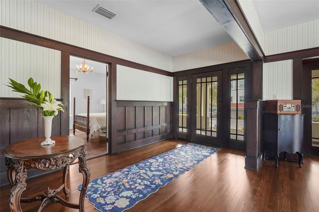 1550 3RD AVENUE W, Bradenton, FL 34205