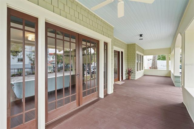 1550 3RD AVENUE W, Bradenton, FL 34205