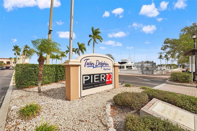 1550 3RD AVENUE W, Bradenton, FL 34205