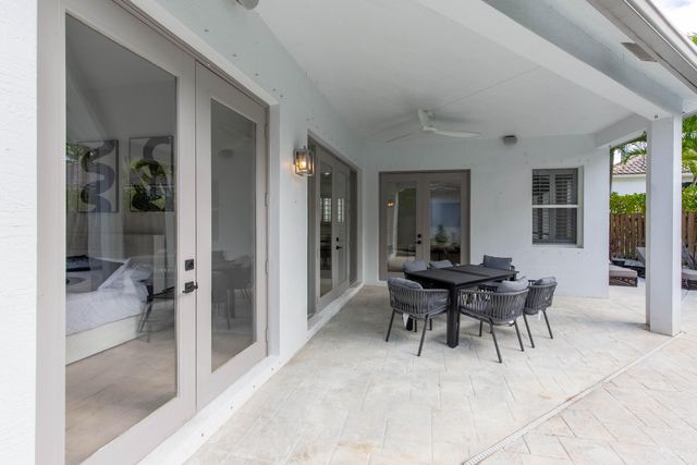 2443 PLAYERS Court, Wellington, FL 33414