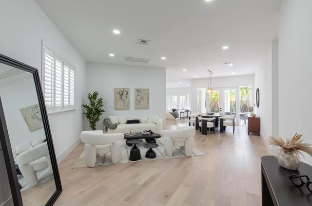 2443 PLAYERS Court, Wellington, FL 33414