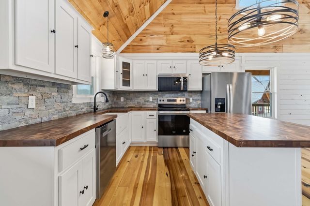 488 Pumpkin Creek Circle, Jamestown, KY 42629