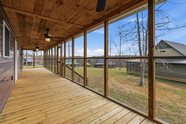 488 Pumpkin Creek Circle, Jamestown, KY 42629