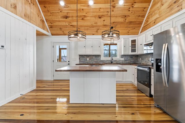 488 Pumpkin Creek Circle, Jamestown, KY 42629