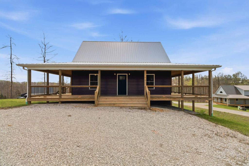 488 Pumpkin Creek Circle, Jamestown, KY 42629