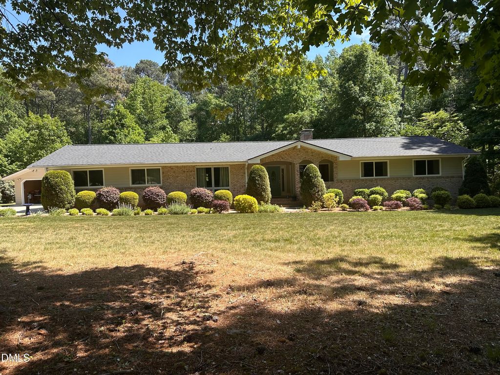 5201 Pine Drive, Raleigh, NC 27606