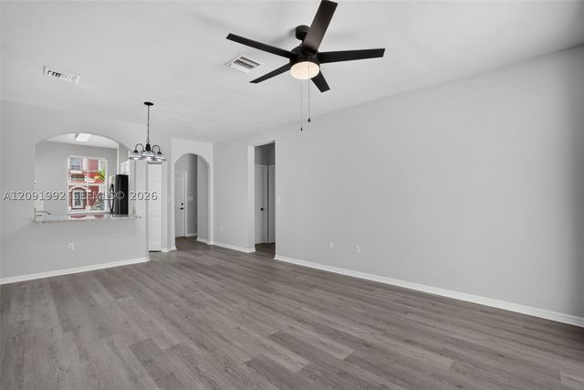 751 SE 2nd St 751, Homestead, FL 33030