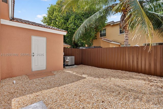 751 SE 2nd St 751, Homestead, FL 33030