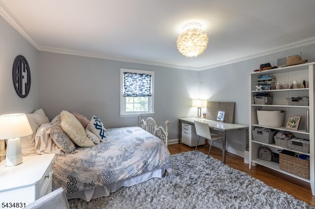 200 Wychwood Rd, Westfield Town, NJ 07090