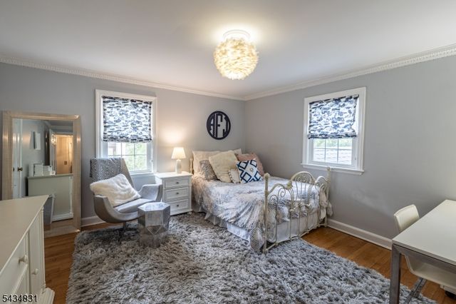 200 Wychwood Rd, Westfield Town, NJ 07090