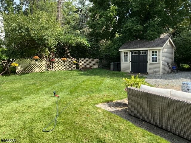 200 Wychwood Rd, Westfield Town, NJ 07090